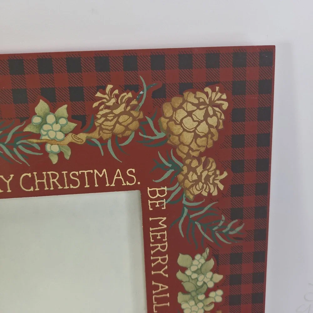 Danielson Designs Picture Frame Christmas Decor Red Pine and Berry Table Wall
